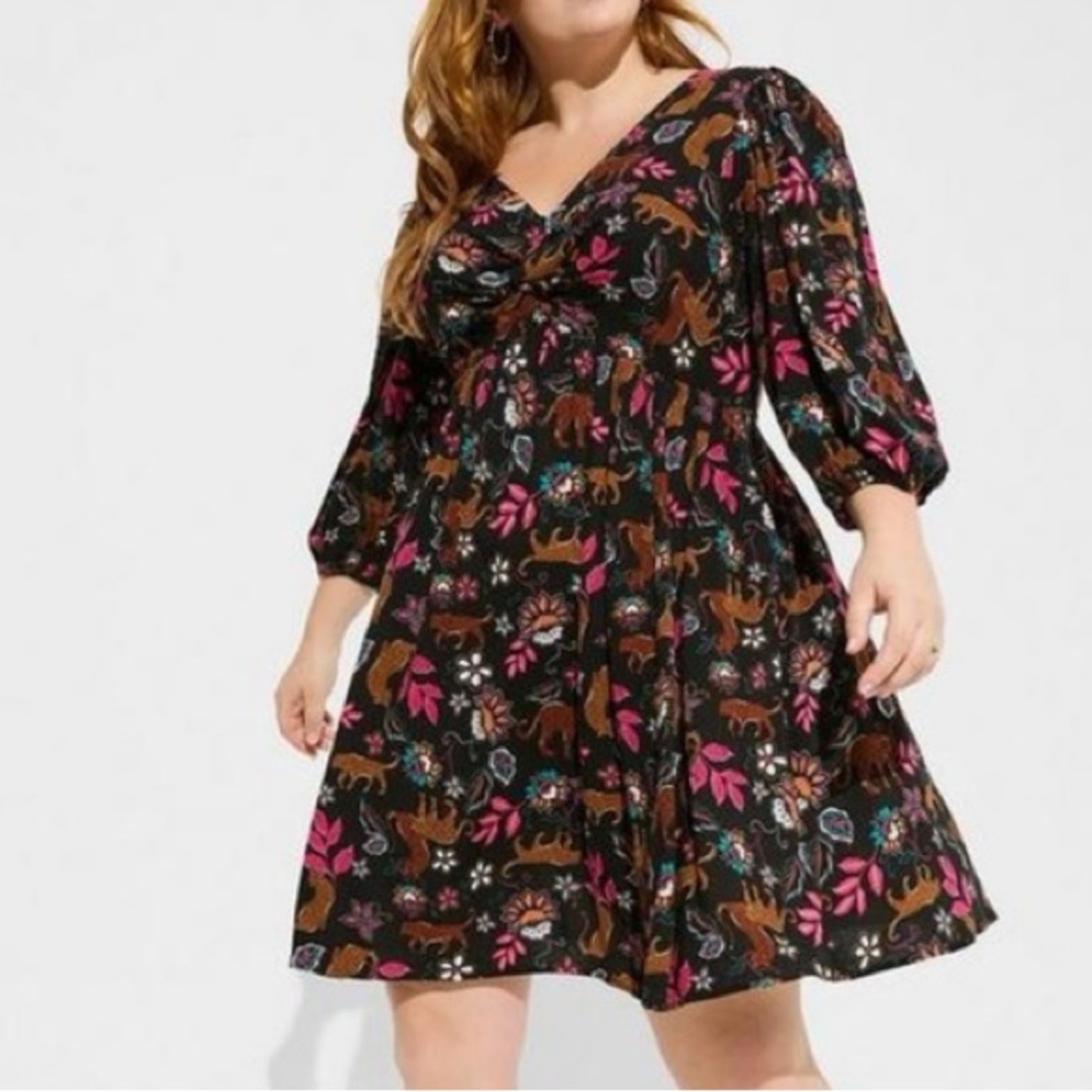 NWT Torrid Mini Rayon Slub Balloon Sleeve Twist Front Dress Size 2X